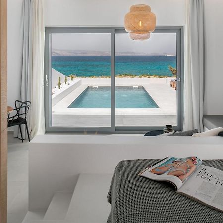 Seanfinity Beachfront Suites Mikri Vigla Exterior foto