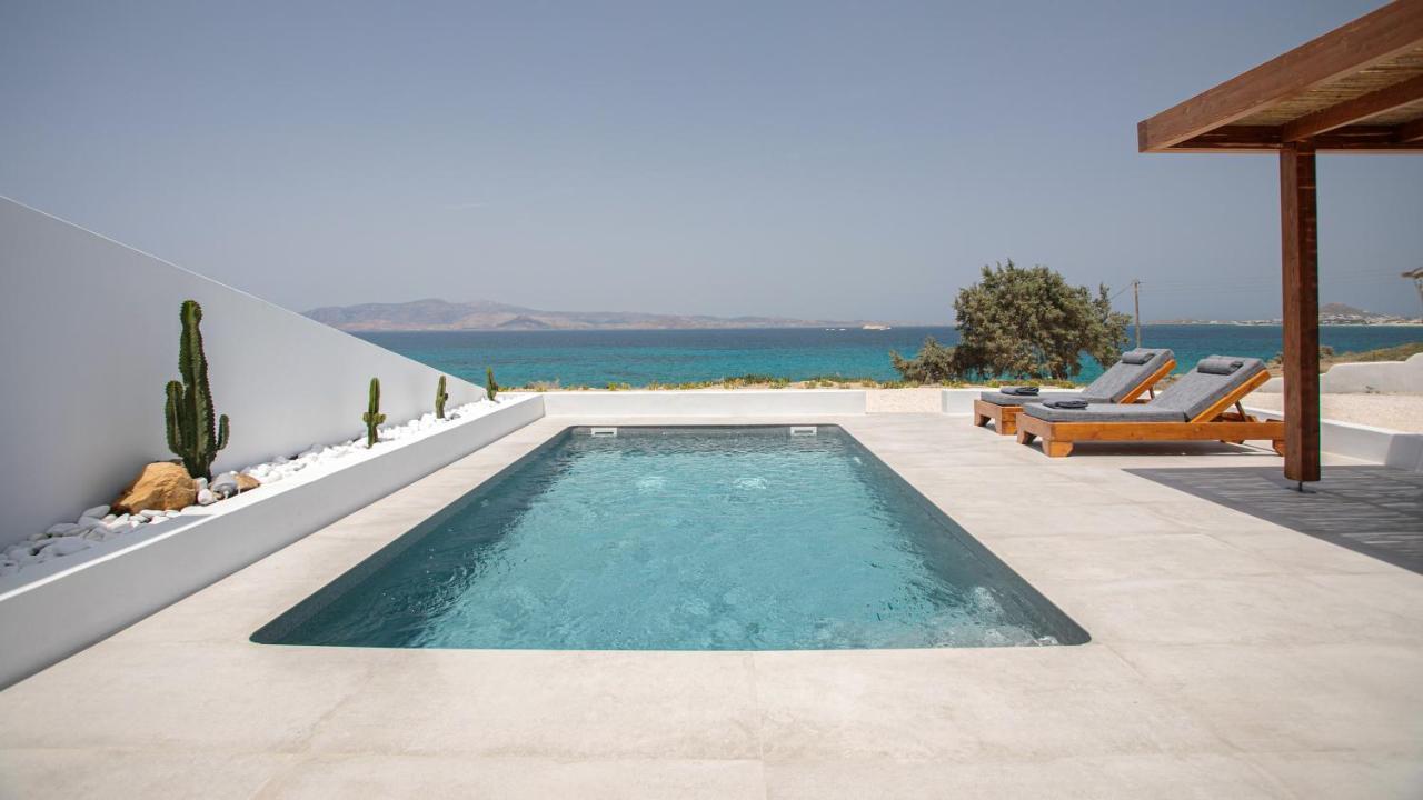 Seanfinity Beachfront Suites Mikri Vigla Exterior foto