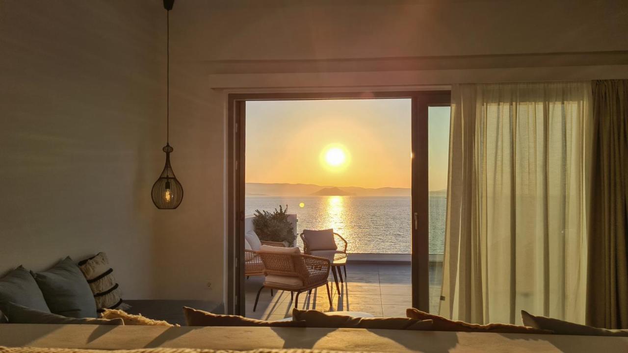 Seanfinity Beachfront Suites Mikri Vigla Exterior foto