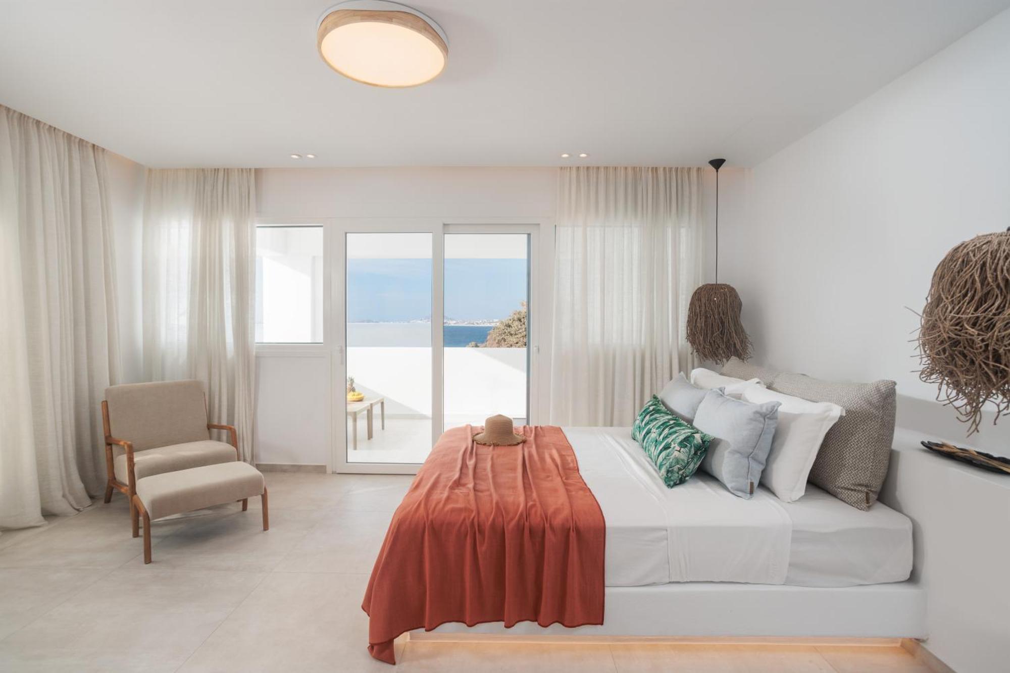 Seanfinity Beachfront Suites Mikri Vigla Exterior foto